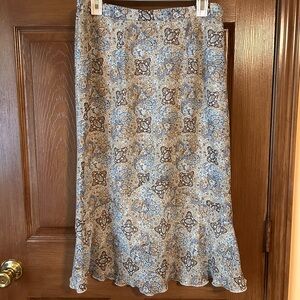 Elegant Blue and Brown Patterned Skirt